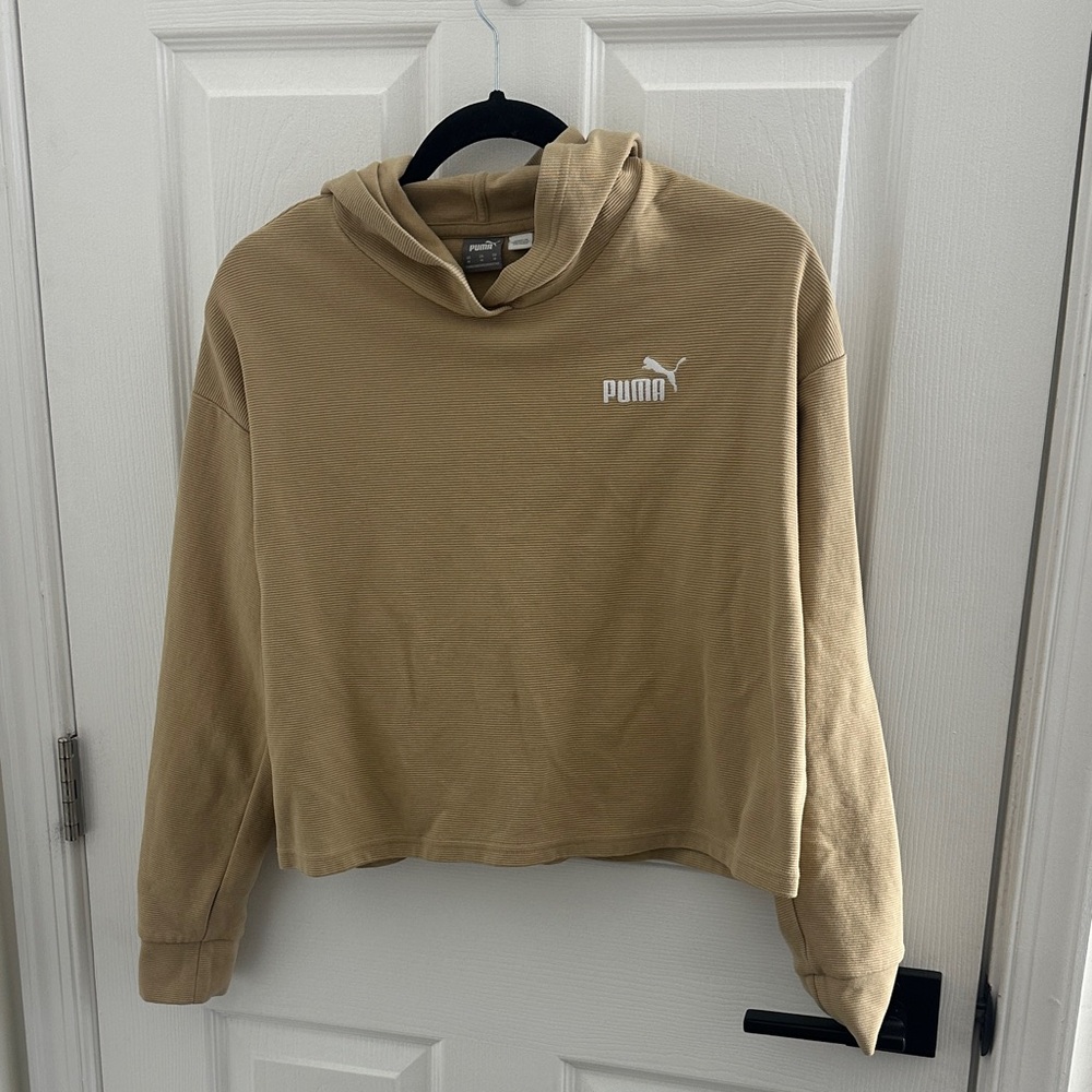 PUMA Women's Tan Hoodie crop Sweater